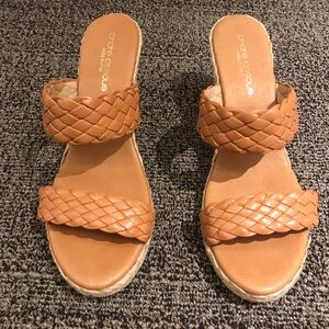 Andre Assous Aria Espadrille Wedge Sandals! Tan. Size 10 / 40.